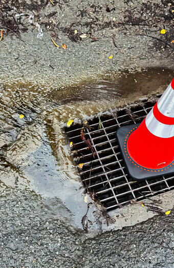 https://blockeddrainsmosmanpark.com.au/uploads/2025/07/stormwater-drains-60987.jpg